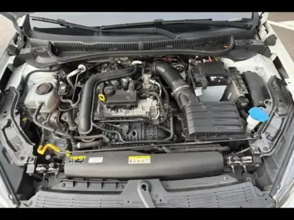 Photo 14 Volkswagen Taigo  1.0 TSI 110ch Life Plus