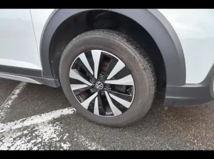 Photo 12 Volkswagen Taigo  1.0 TSI 110ch Life Plus