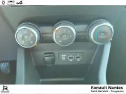 Photo 10 Renault Clio  1.0 TCe 90ch Business