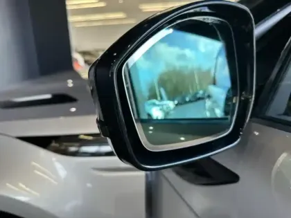 Photo 14 Land rover Range Rover  Evoque 1.5 P300e 309ch R-Dynamic S AWD BVA 11cv