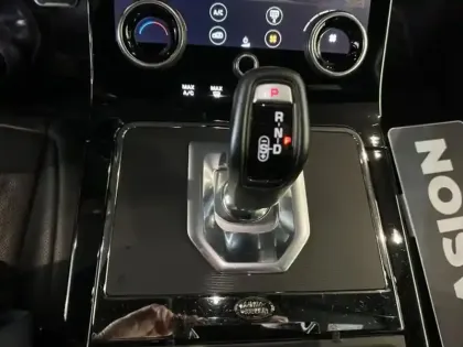 Photo 9 Land rover Range Rover  Evoque 1.5 P300e 309ch R-Dynamic S AWD BVA 11cv