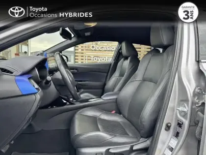 Photo 10 Toyota C-HR  122h Graphic 2WD E-CVT