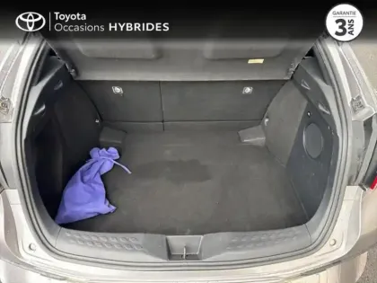 Photo 9 Toyota C-HR  122h Graphic 2WD E-CVT