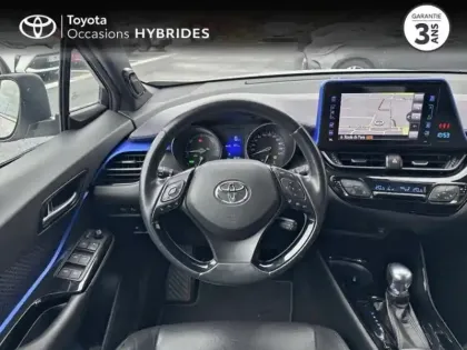 Photo 8 Toyota C-HR  122h Graphic 2WD E-CVT