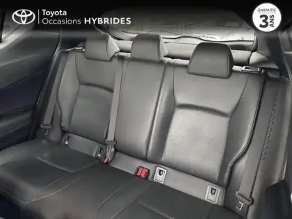 Photo 11 Toyota C-HR  122h Graphic 2WD E-CVT