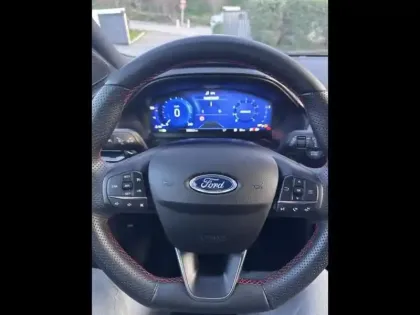 Photo 14 Ford Puma  1.0 Flexifuel 125ch S&S mHEV ST-Line