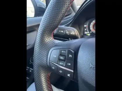 Photo 15 Ford Puma  1.0 Flexifuel 125ch S&S mHEV ST-Line