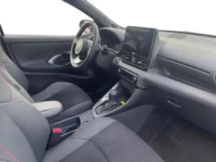 Photo 8 Toyota Yaris  TOYOTA  HYBRIDE 130H GR SPORT TECHNO MY25