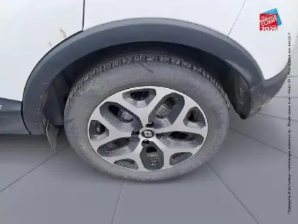 Photo 9 Renault Captur  1.3 TCe 150ch FAP Intens EDC