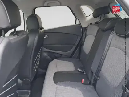 Photo 10 Renault Captur  1.3 TCe 150ch FAP Intens EDC