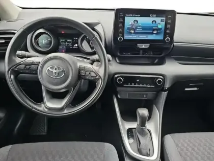 Photo 12 Toyota Yaris  116h Design 5p MY21