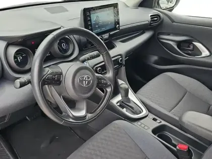 Photo 8 Toyota Yaris  116h Design 5p MY21