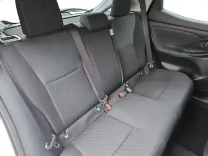 Photo 13 Toyota Yaris  116h Design 5p MY21