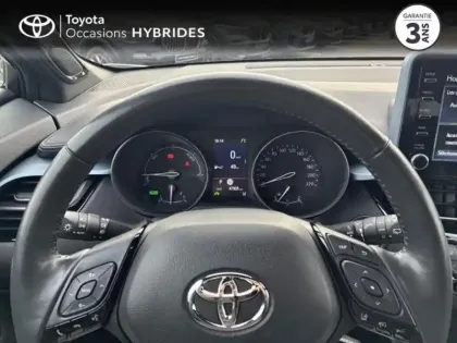 Photo 12 Toyota C-HR  1.8 Hybride 122ch Collection E-CVT