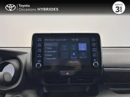 Photo 14 Toyota Yaris  116h Design 5p MY22
