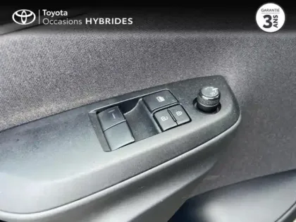 Photo 14 Toyota Yaris  116h Dynamic 5p MY22