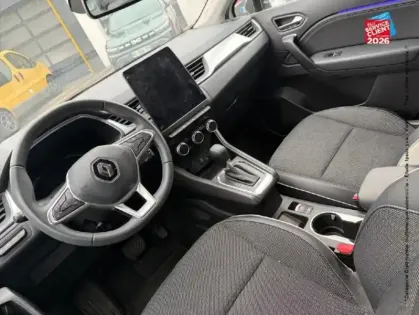 Photo 14 Renault Captur  1.6 E-Tech hybride 145ch Techno Fast Track