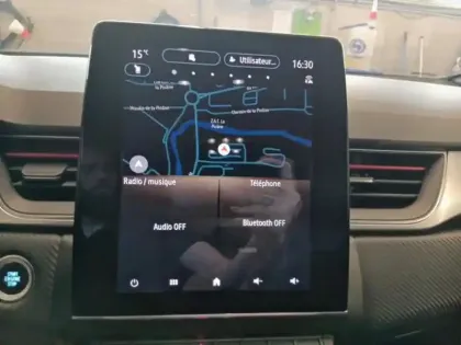 Photo 11 Renault Captur  1.6 E-Tech hybride 145ch RS Line