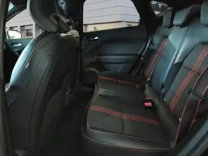 Photo 8 Renault Captur  1.6 E-Tech hybride 145ch RS Line