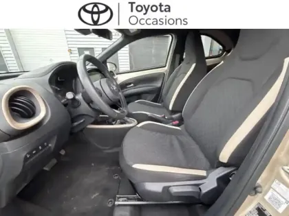 Photo 11 Toyota Aygo  X 1.0 VVT-i 72ch Design S-CVT