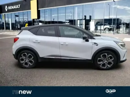 Photo 6 Renault Captur  1.6 E-Tech hybride 145ch Techno Fast Track