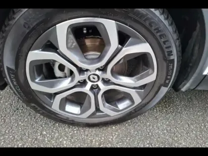 Photo 12 Renault Captur  1.6 E-Tech hybride 145ch Techno Fast Track