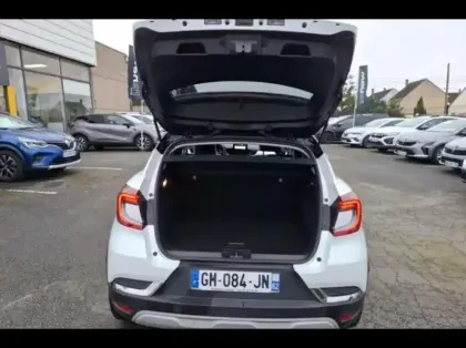 Photo 11 Renault Captur  1.6 E-Tech hybride 145ch Techno Fast Track