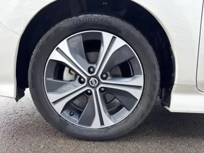 Photo 8 Nissan Leaf  150ch 40kWh N-Connecta