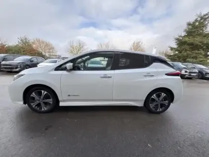 Photo 7 Nissan Leaf  150ch 40kWh N-Connecta