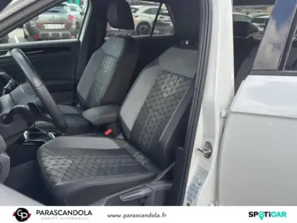 Photo 8 Volkswagen T-roc  1.5 TSI EVO 150ch R-Line DSG7