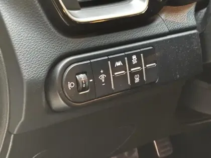 Photo 11 Kia Xceed  1.5 T-GDI 160ch Design DCT7 MY22