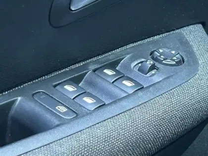 Photo 10 Peugeot 208  1.2 PureTech 100ch S&S Style 118g