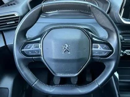Photo 12 Peugeot 208  1.2 PureTech 100ch S&S Style 118g
