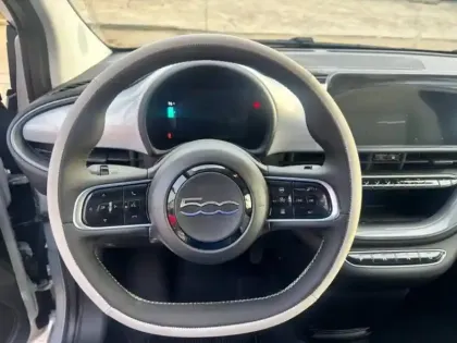 Photo 8 Fiat 500  e 118ch La Prima MY25