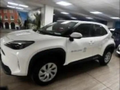 Photo 7 Toyota Yaris  Cross 116h Dynamic MY25