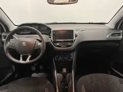 Photo 9 Peugeot 2008  1.2 PureTech 82ch E6.c Style S&S