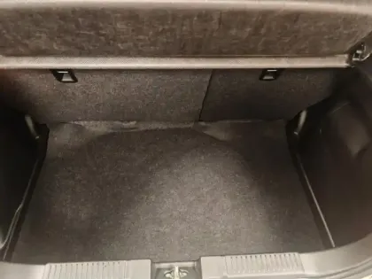 Photo 6 Suzuki Swift  1.2 Hybrid 83ch Pack