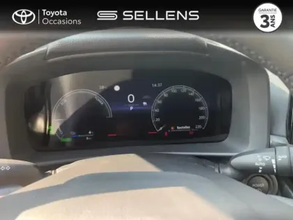 Photo 11 Toyota C-HR  2.0 Hybride Rechargeable 225ch Design Business MY26