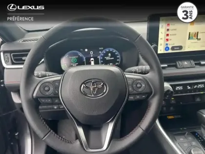 Photo 8 Toyota Rav4 Gén. V Ph1 Design Business 5