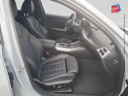 Photo 34 BMW Serie 3 Série 3 Touring 320dA xDrive 190ch M Sport