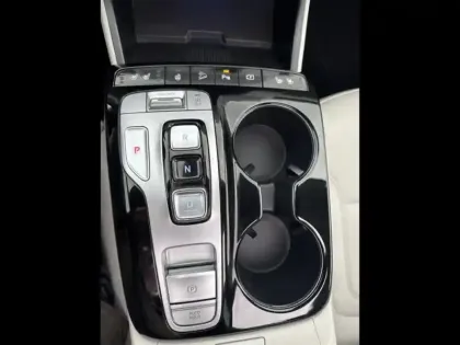 Photo 13 Hyundai Tucson  1.6 CRDI 136ch Hybrid 48V Executive DCT7