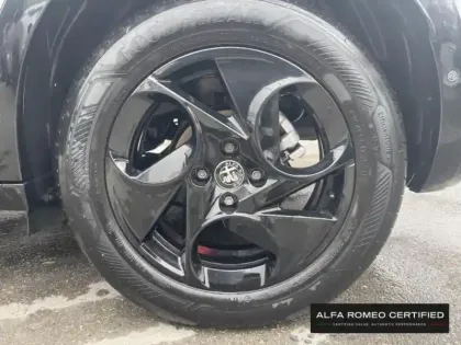 Photo 7 Alfa Romeo Junior  1.2 Ibrida 136ch DCT6