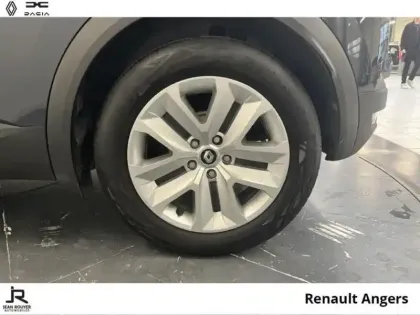 Photo 7 Renault Captur  E-Tech hybride 145ch Zen