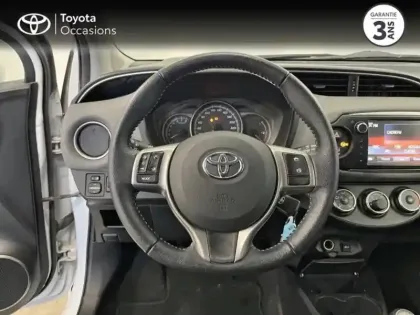 Photo 8 Toyota Yaris  69 VVT-i France 5p