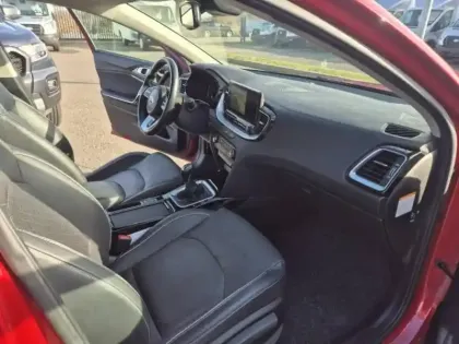 Photo 14 Kia Xceed  1.6 CRDI 136ch MHEV GT-line Premium