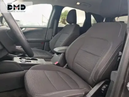 Photo 9 Ford Kuga  2.5 Duratec 190ch FHEV E85 Titanium BVA