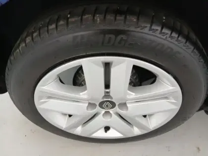 Photo 9 Renault Clio  1.0 TCe 90ch Evolution - 24