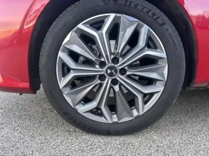 Photo 8 DS DS 4  BlueHDi 130ch Trocadero Automatique