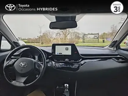 Photo 7 Toyota C-HR  2.0 Hybride 184ch Collection E-CVT
