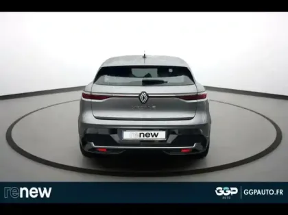 Photo 19 Renault Megane  E-Tech Electric EV60 220ch Equilibre super charge